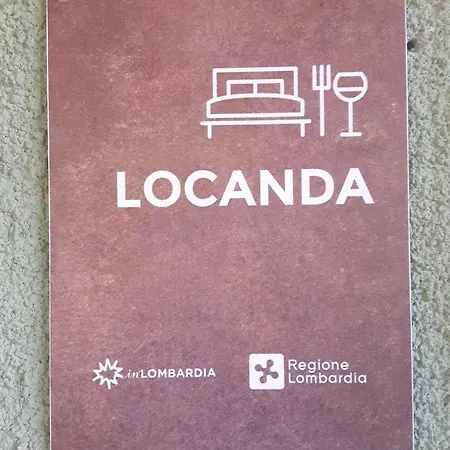 Värdshus La Tana Del Luppolo *