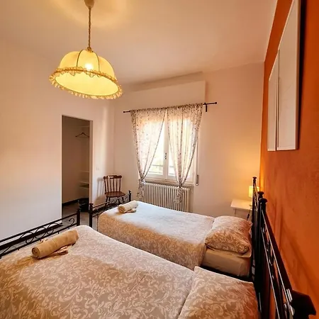 B&B Near Lake Como - Breakfast Included - Close To Train & Bus *