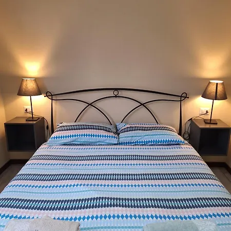 B&B Near Lake Como - Breakfast Included - Close To Train & Bus * Valmadrera